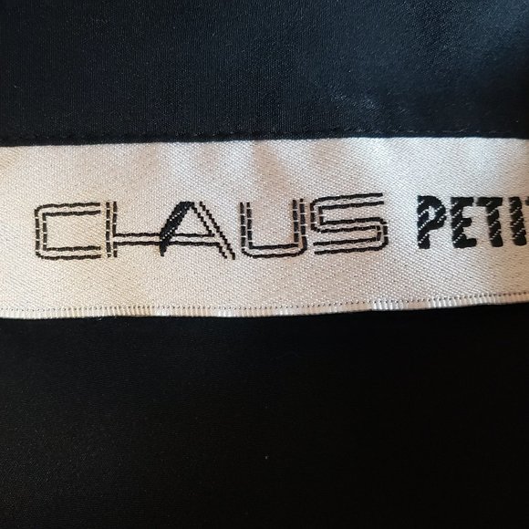 🍁Spring/Summer Black Long Sleeve Silky Feel Blouse. - Picture 10 of 11